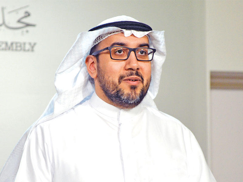 النائب أسامة الشاهين