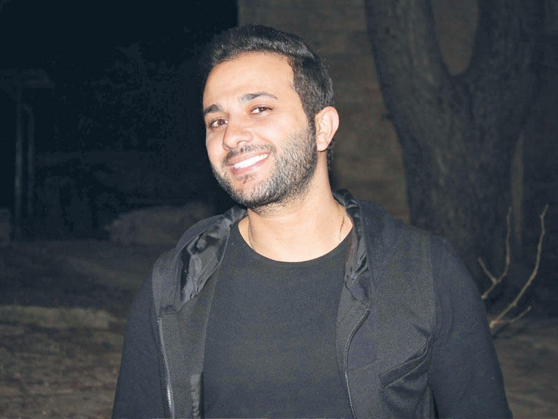  الفنان  مهند خلف