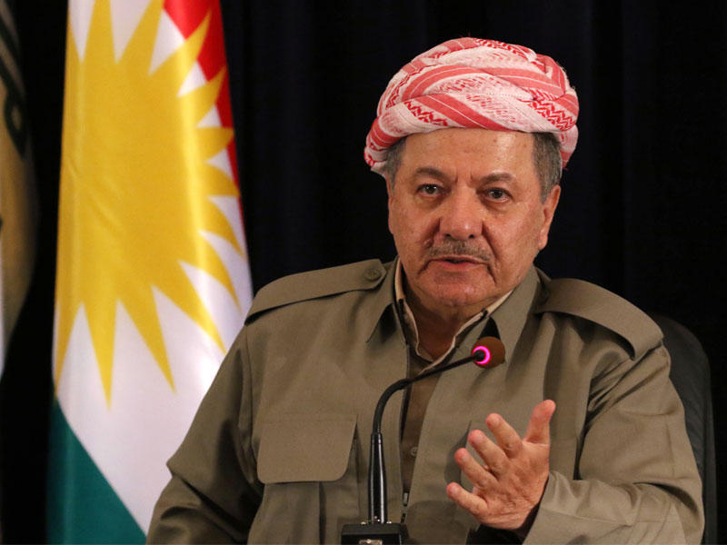 البارزاني خلال المؤتمر الصحافي أمس (أ ف ب)