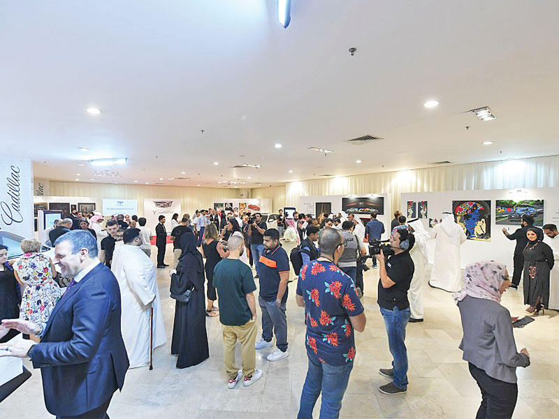 صورة جانبية للمعرض الفنيn