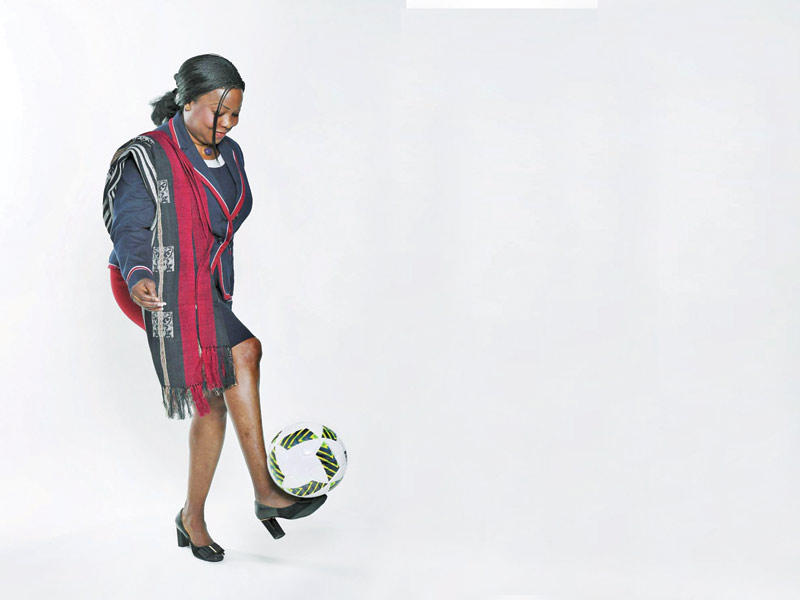 السنغالية فاطمة سامورا