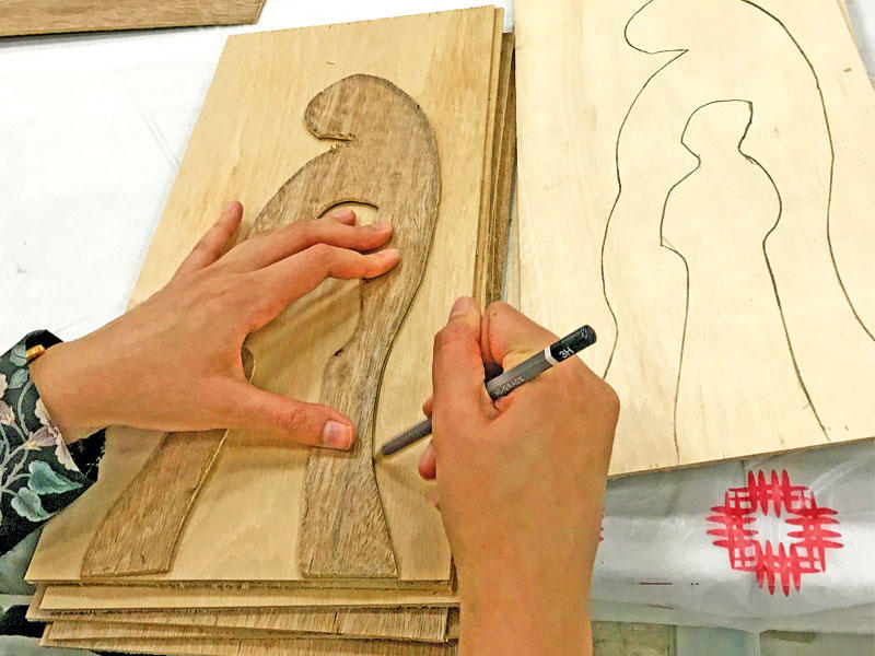 احد اعمال الحفر خلال الدورة