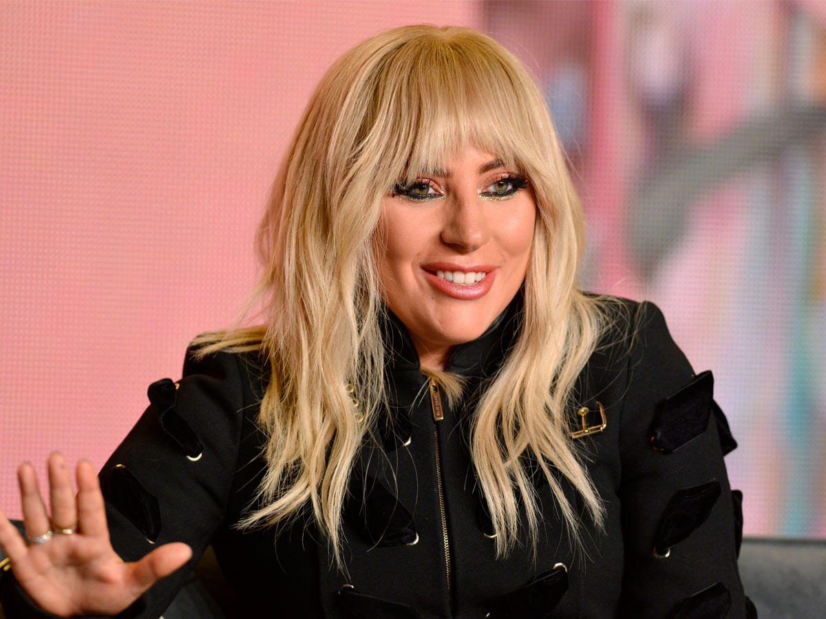 الفنانة العالمية ليدي غاغا