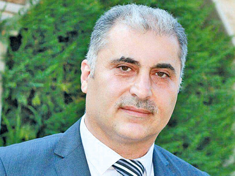 د. محمود عثمان