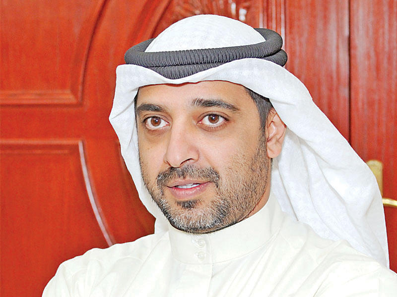 وزير الدولة لشؤون مجلس الوزراء وزير الاعلام بالوكالة الشيخ محمد العبدالله