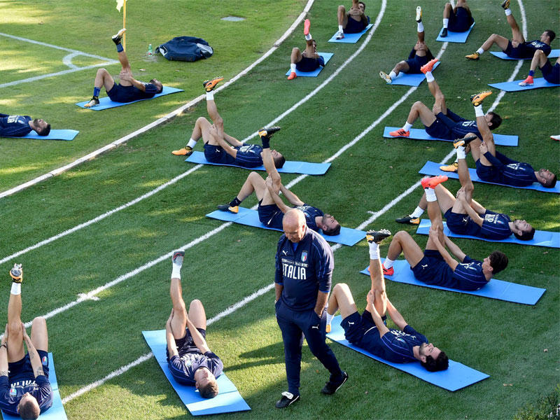 جانب من تدريبات المنتخب الإيطالي