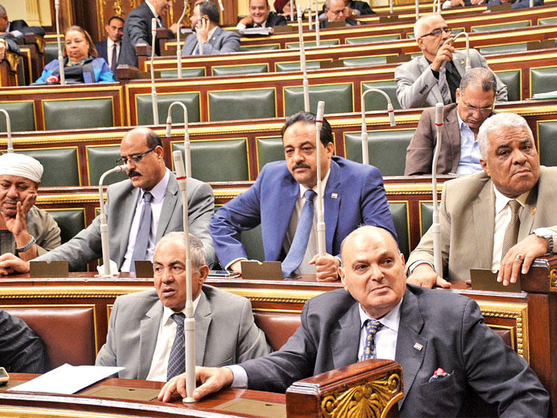 جانب من الجلسة الصباحية بمجلس النواب وسط القاهرة أمس (الجريدة)