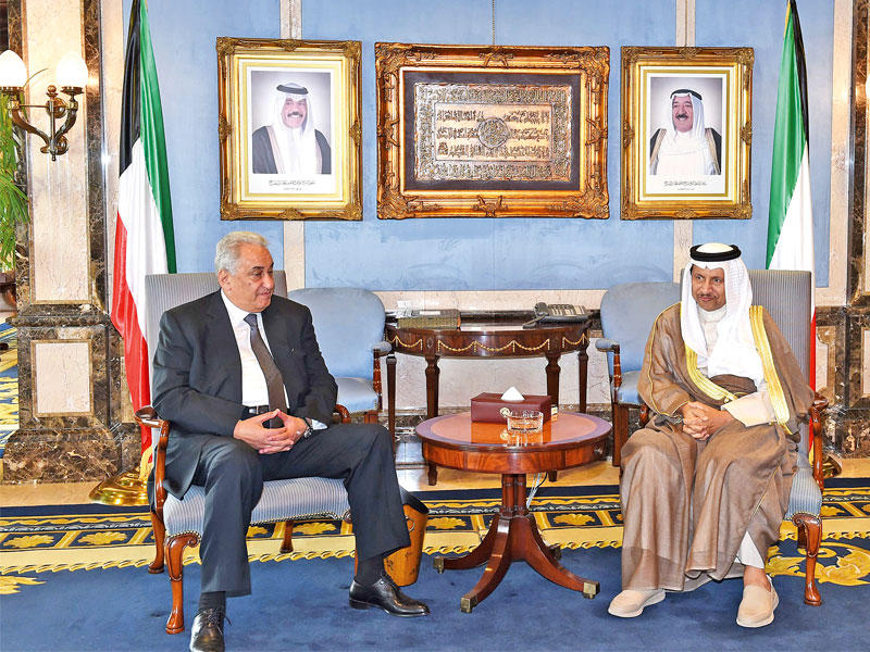 المبارك مستقبلا رئيس اتحاد المحامين العرب 