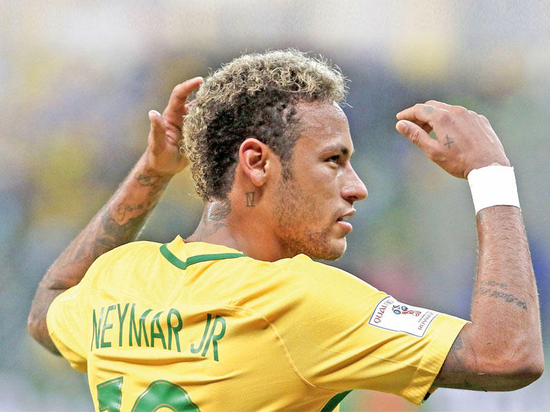  النجم البرازيلي نيمار 