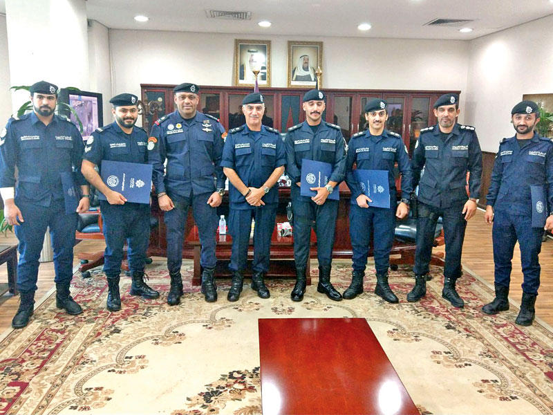 الطراح متوسطاً المكرمين