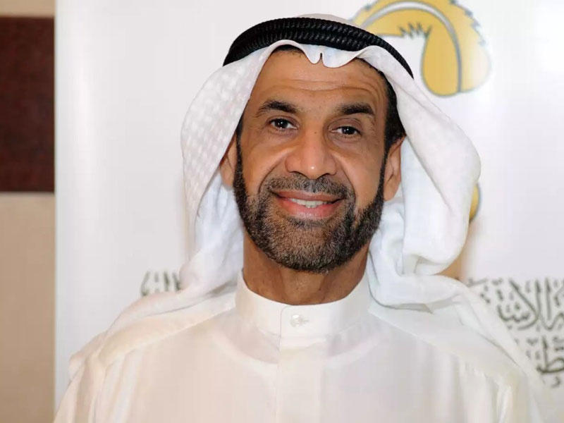 المدير العام لمنطقة الأحمدي التعليمية وليد العومي