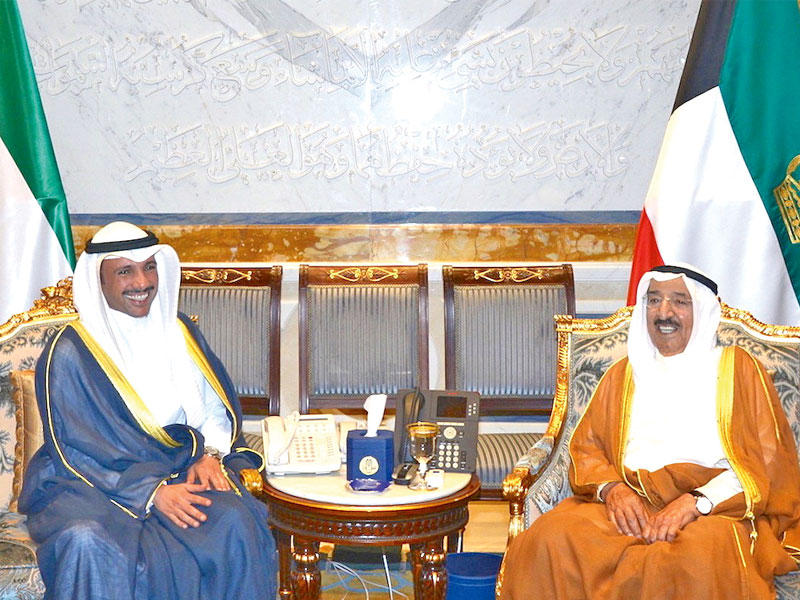 الأمير مستقبلاً الغانم أمس