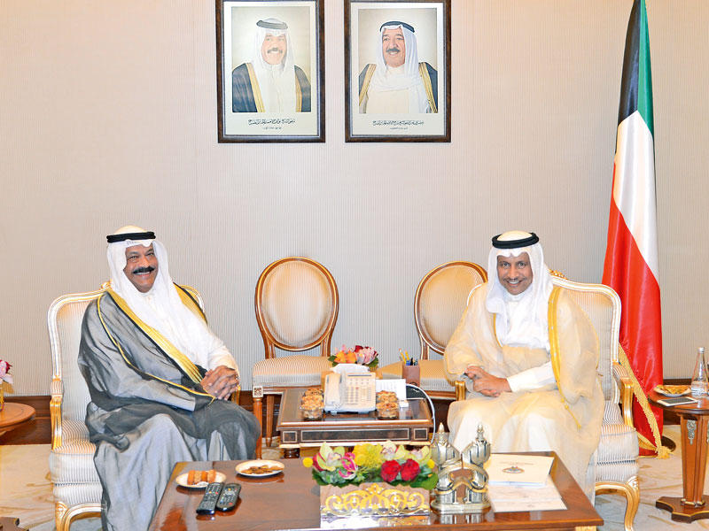 المبارك مستقبلاً رئيس جهاز المراقبين الماليين