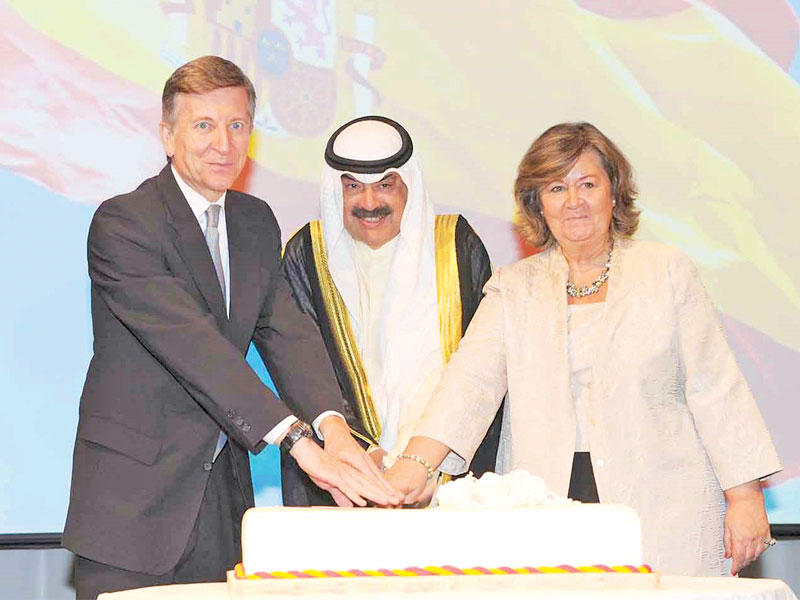 الجارالله خلال حضوره احتفالية سفارة إسبانيا 