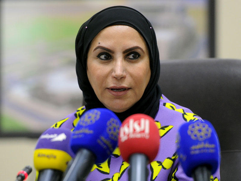 وكيلة وزارة الأشغال العامة المهندسة عواطف الغنيم