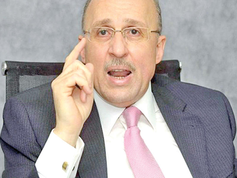 وزير الصحة المصري السابق عادل عدوي