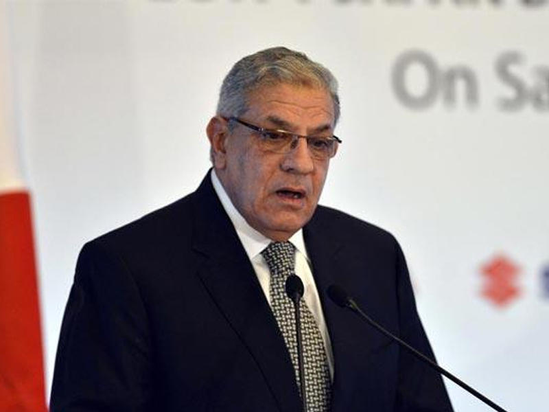 مستشار الرئيس المصري للمشروعات القومية إبراهيم محلب