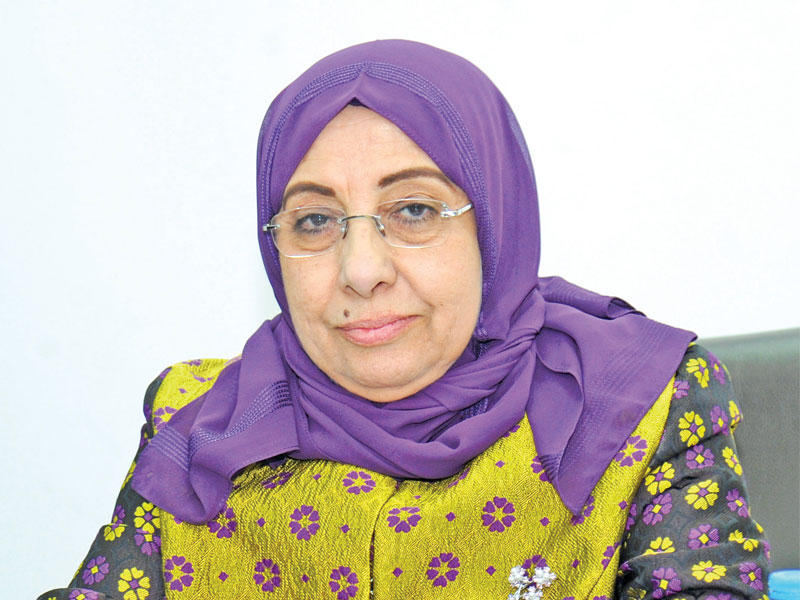 عميدة كلية الآداب بجامعة الكويت د. سعاد عبدالوهاب