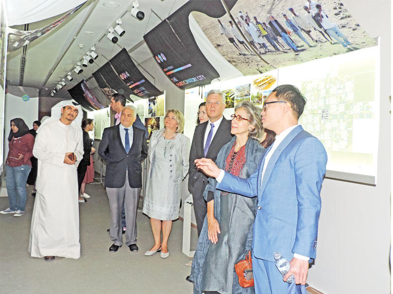 حصة الصباح تستمع لشرح آن لين نغو