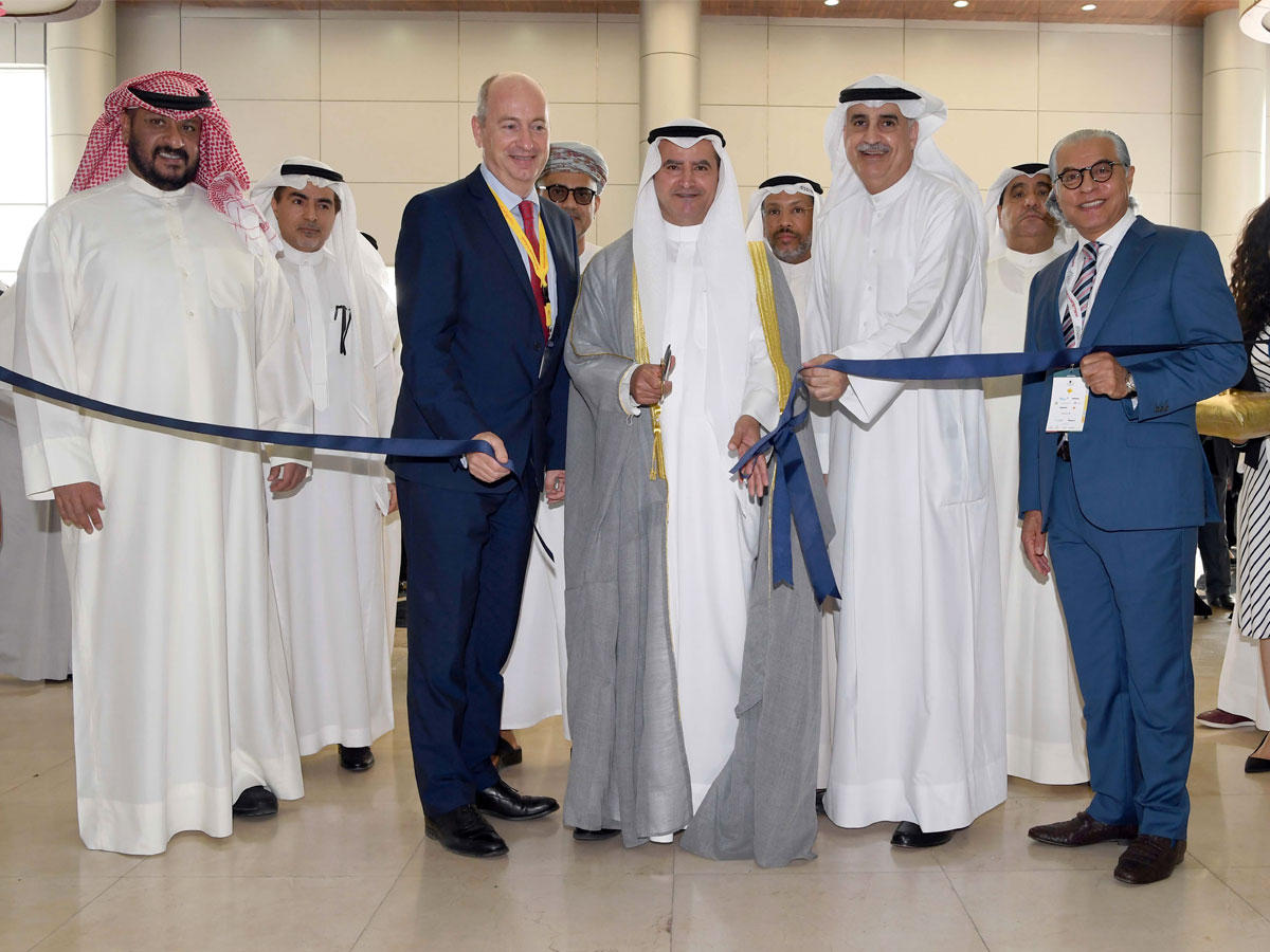 المرزوق خلال افتتاحه معرض النفط والغاز أمس