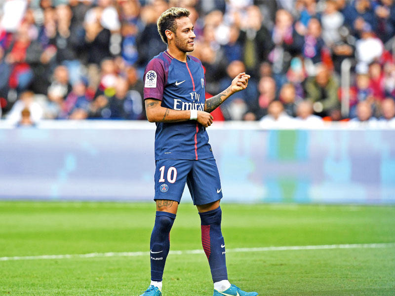  البرازيلي نيمار دا سيلفا