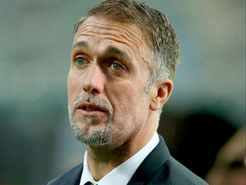 باتيستوتا نجم منتخب الارجنتين السابق