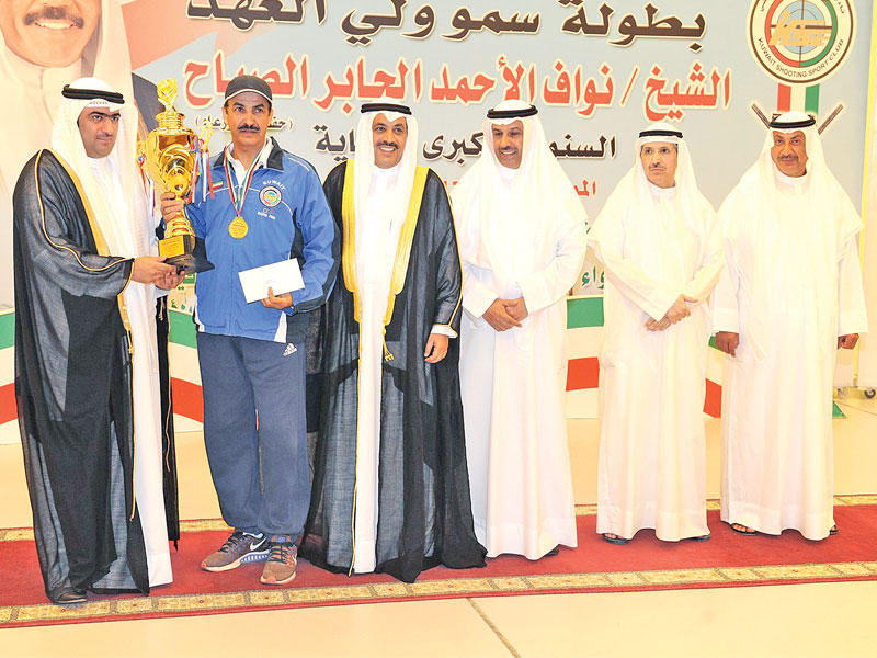  تكريم عبدالله الطرقي الفائز بلقب السكيت