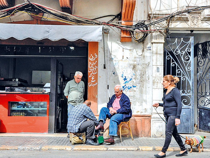 مشهد من «الأرز والفولاذ»