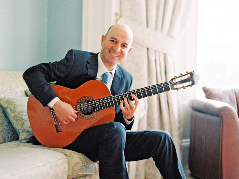 الموسيقي السوري أيمن جرجور