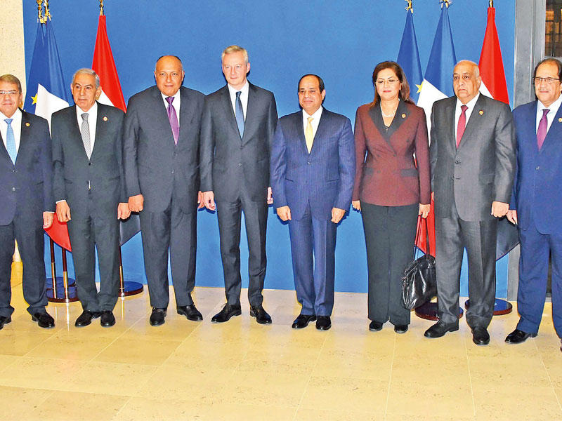 الرئيس السيسي خلال زيارته لوزارة الاقتصاد والمالية الفرنسية في باريس أمسt(الجريدة)