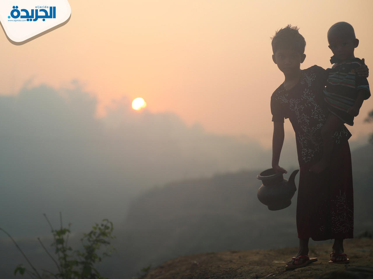 أطفال من الروهينغا في مخيم بالوخالي للاجئين بالقرب من بازار كوكس، بنغلاديش