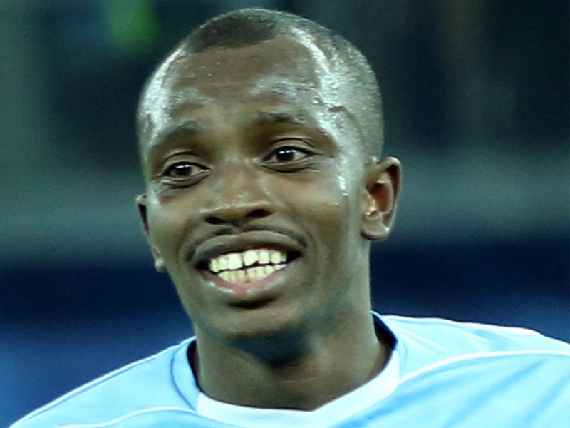 لاعب القادسية عادل مطر