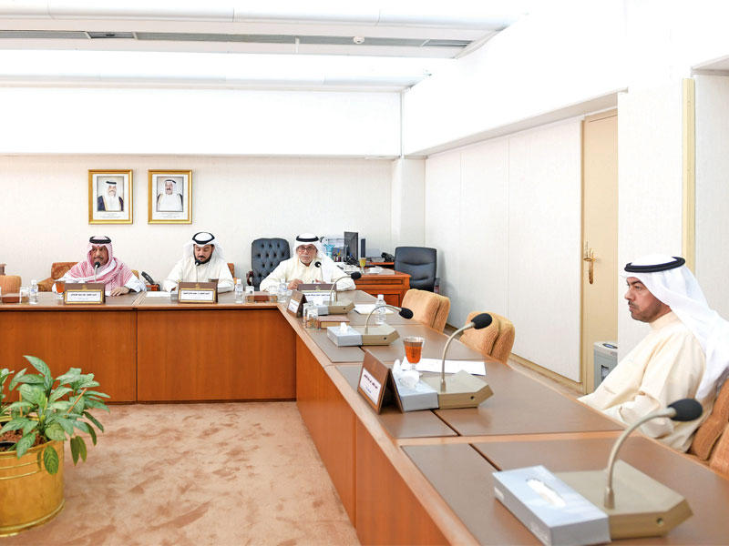 الدقباسي وخورشيد والحويلة والهرشاني في اجتماع «الخارجية» أمس