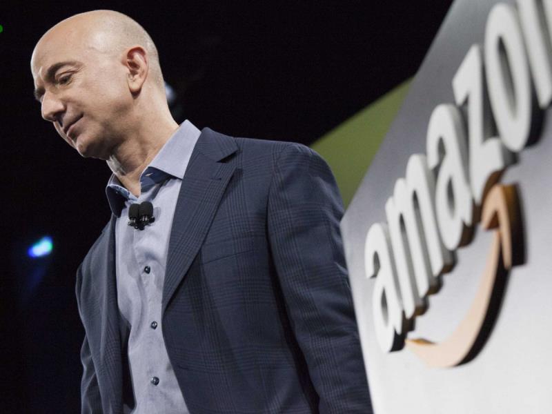 الرئيس التنفيذي لـ أمازون جيف بيزوس