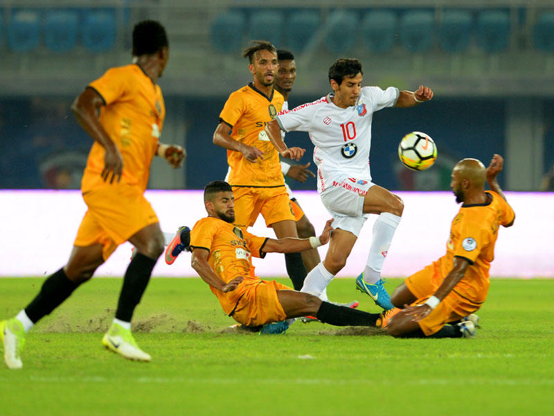 طلال جازع في لقاء سابق امام القادسية