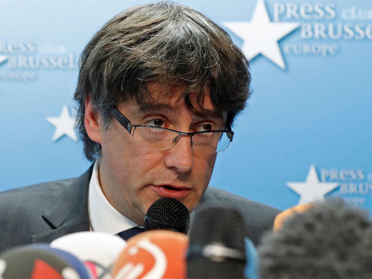  رئيس كتالونيا المقال كارليس بوتشيمون