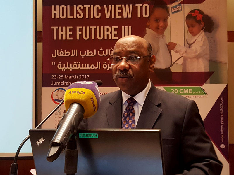  وكيل وزارة الصحة بالإنابة د. محمد الخشتي