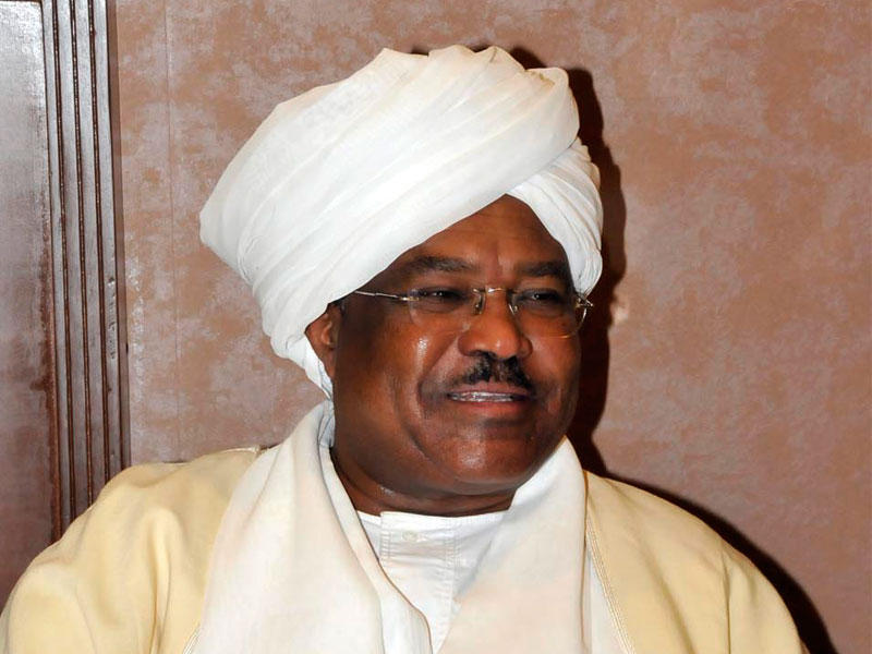  سفير الجمهورية السودانية لدى البلاد محيي الدين سالم
