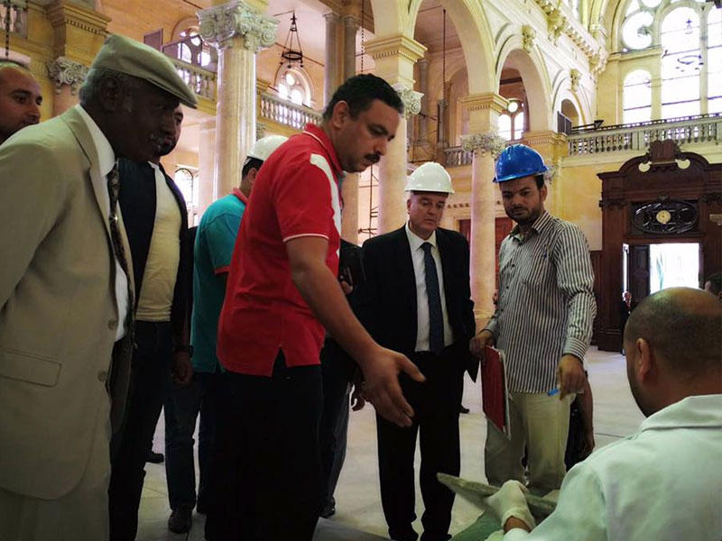 السفير الإسرائيلي في القاهرة دافيد جوفرين في جولة يومي الاثنين والثلاثاء الماضيين، في مدينتي دمنهور والإسكندرية