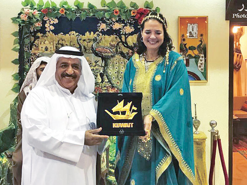 رئيسة البرلمان البلجيكي في متحف بيت العثمان