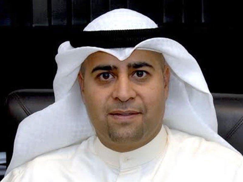 الأمين العام للجامعة بالإنابة الأمين العام المساعد لشؤون إدارة المرافق الدكتور آدم الملا