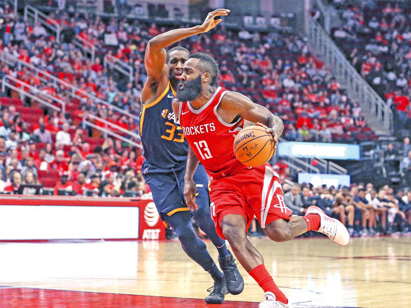 هاردن يتألق خلال اللقاء