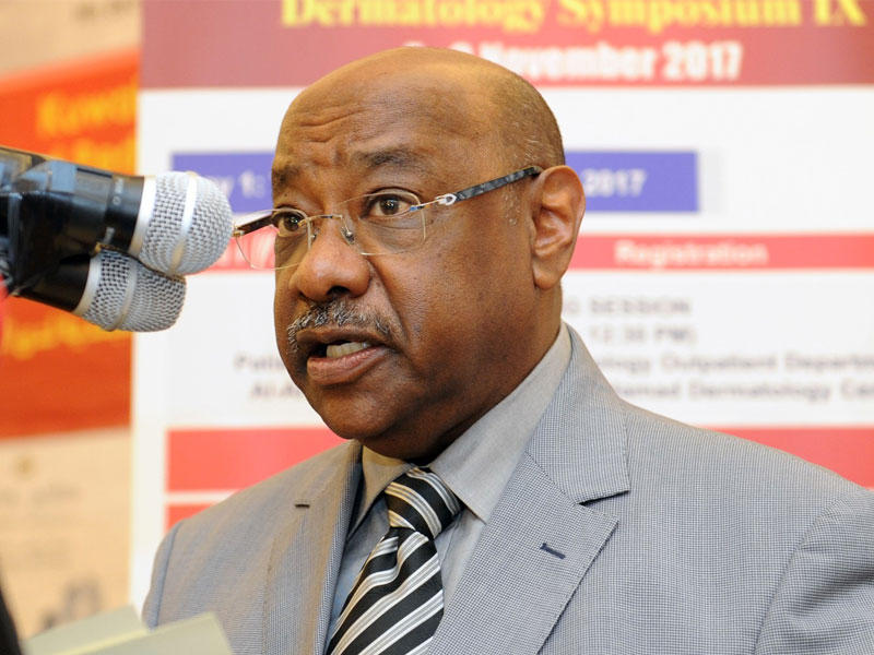  وكيل وزارة الصحة بالإنابة د. محمد الخشتي