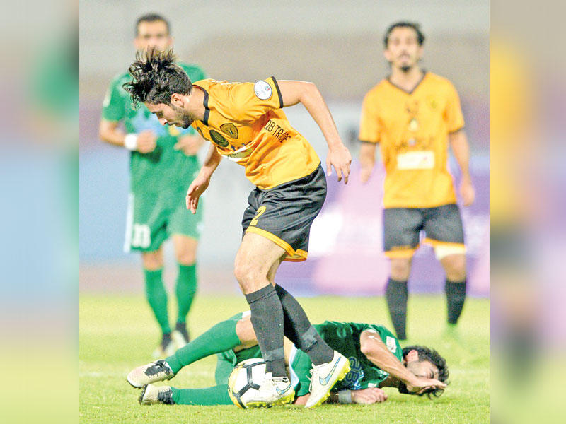 جانب من لقاء القادسية والعربي (تصوير نوفل إبراهيم)