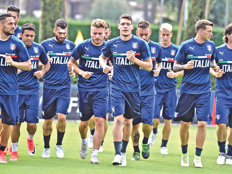 جانب من تدريبات المنتخب الإيطالي