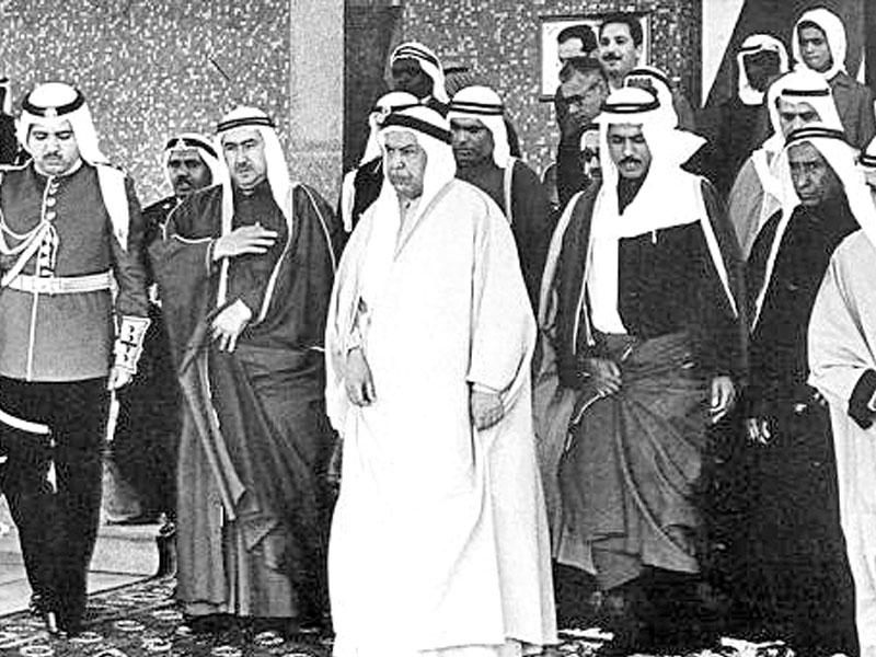 عبدالله السالم لدى وصوله إلى المجلس التأسيسي عام 1962n