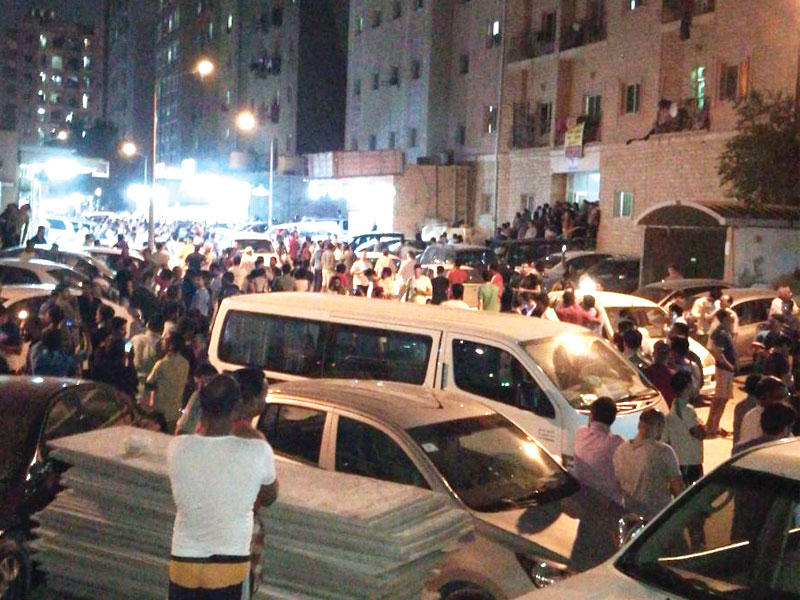 السكان هرعوا إلى الشوارع خوفاً من توابع الهزة