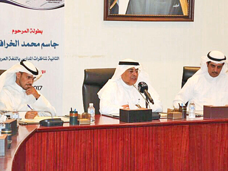 المقصيد ودبشة والعليان خلال المؤتمر الصحافي أمس