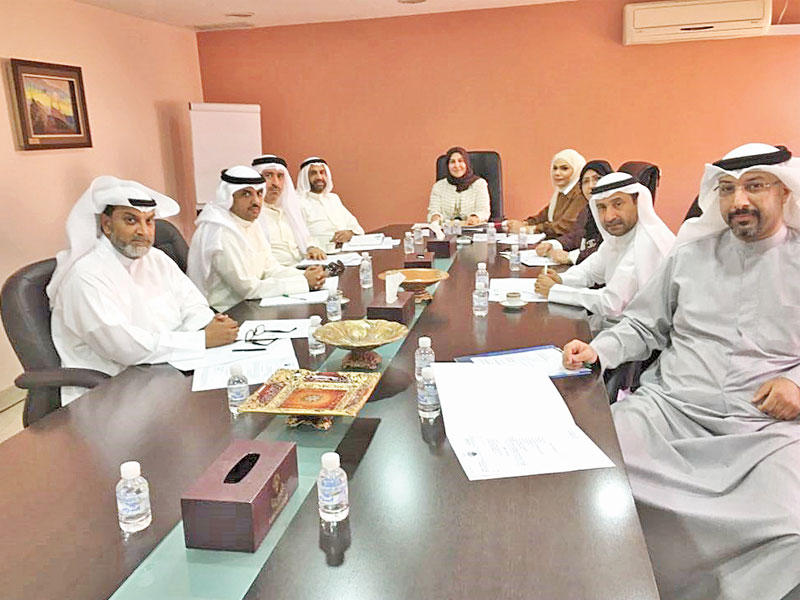 جانب من اجتماع مجلس مديري العموم  اليوم 