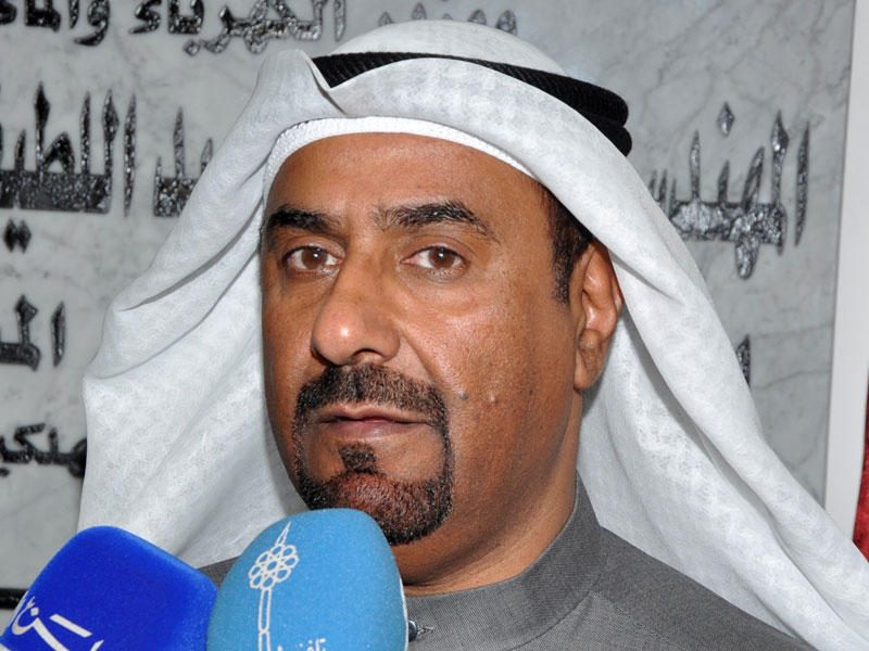  الوكيل المساعد للشؤون المالية بوزارة الكهرباء عبدالله الهاجري